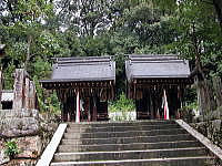 石座神社本殿