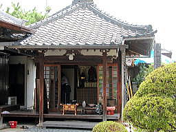 正念寺地蔵堂