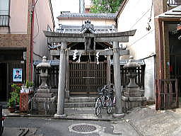 北菅大臣神社（紅梅神社）