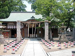 布忍神社社殿