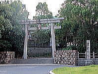 豊国神社東側の鳥居