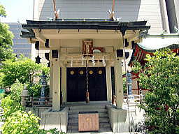 境内小社陶器神社