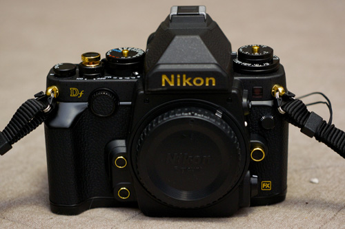 Nikon Df Black Gold Edition