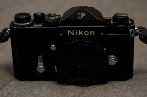 Nikon F 6414860